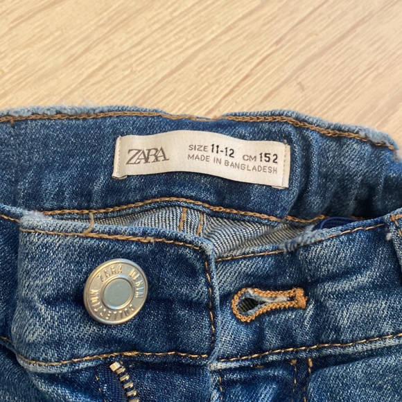 Zara Jeans Size 11-12 - Picture 2 of 4